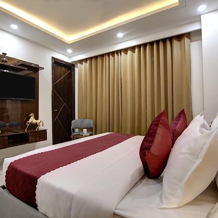 Limewood Stay - Millennium Huda City Center غورغاون المظهر الخارجي الصورة
