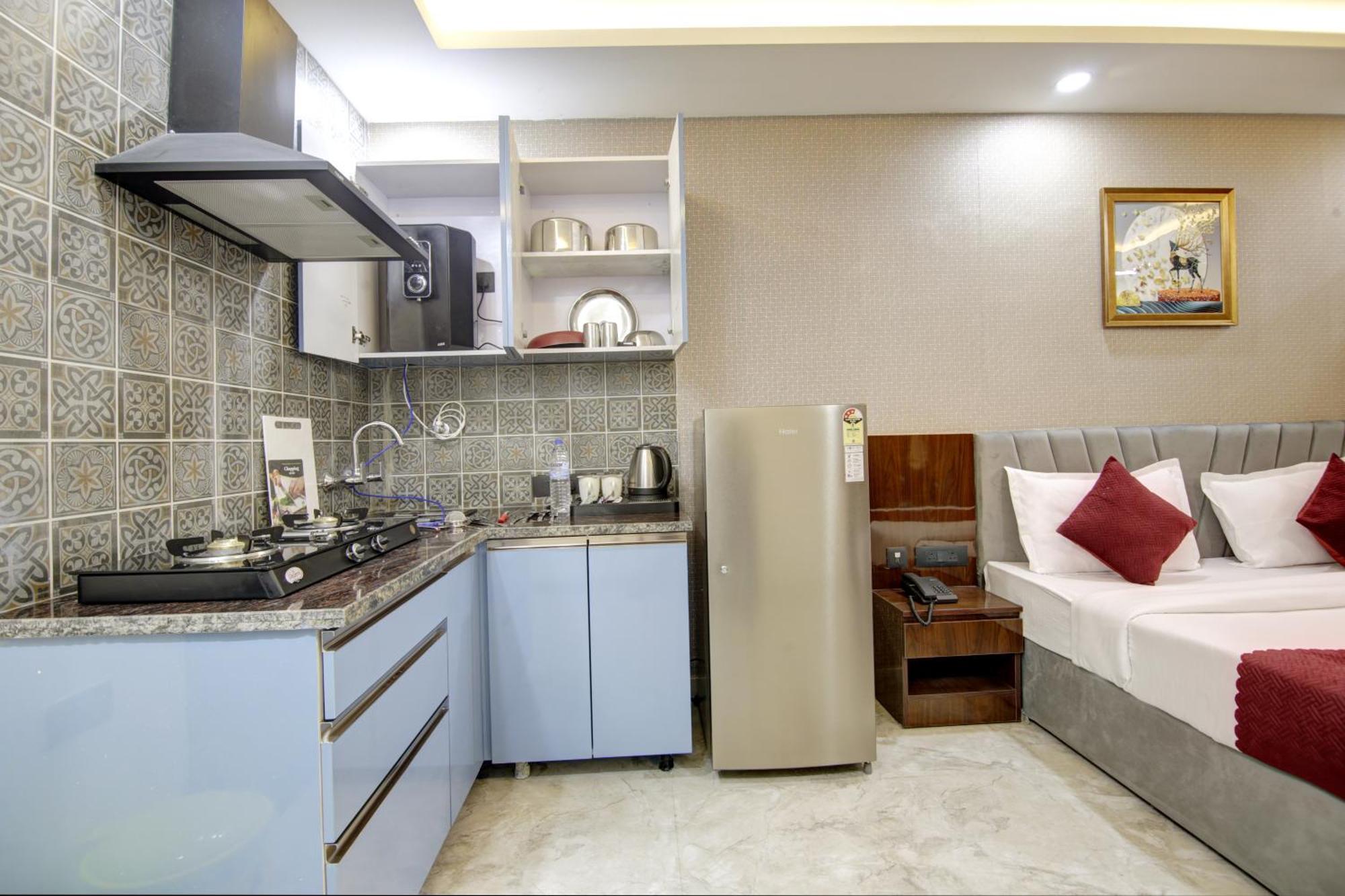Limewood Stay - Millennium Huda City Center غورغاون المظهر الخارجي الصورة