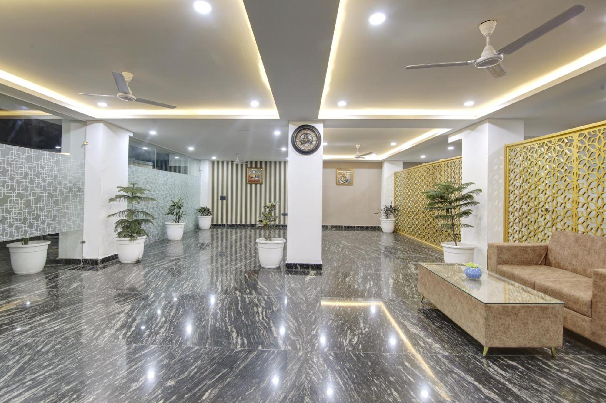 Limewood Stay - Millennium Huda City Center غورغاون المظهر الخارجي الصورة