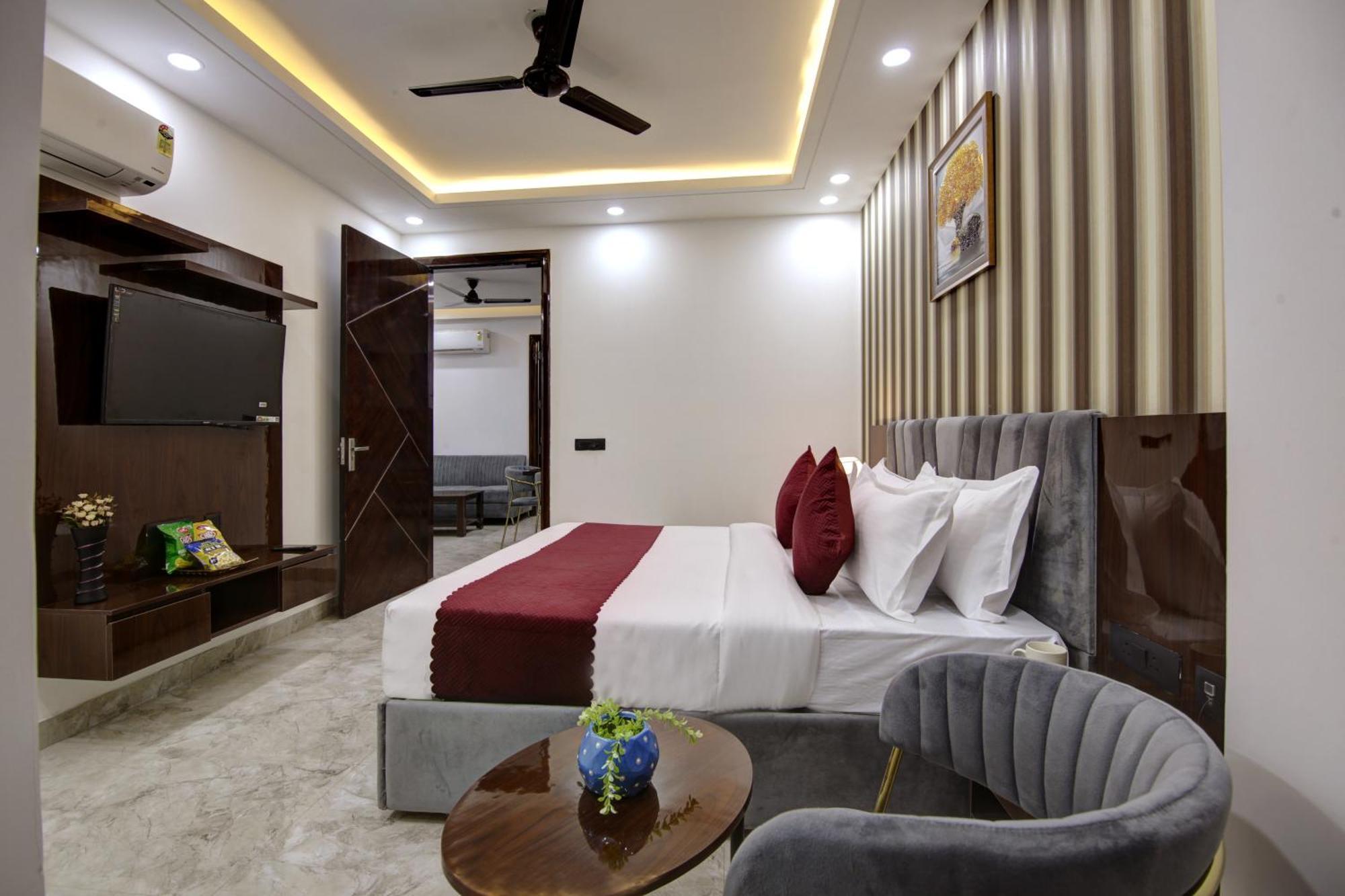 Limewood Stay - Millennium Huda City Center غورغاون المظهر الخارجي الصورة