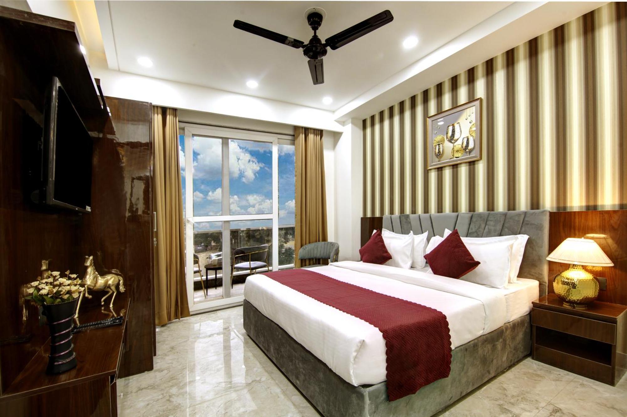 Limewood Stay - Millennium Huda City Center غورغاون المظهر الخارجي الصورة
