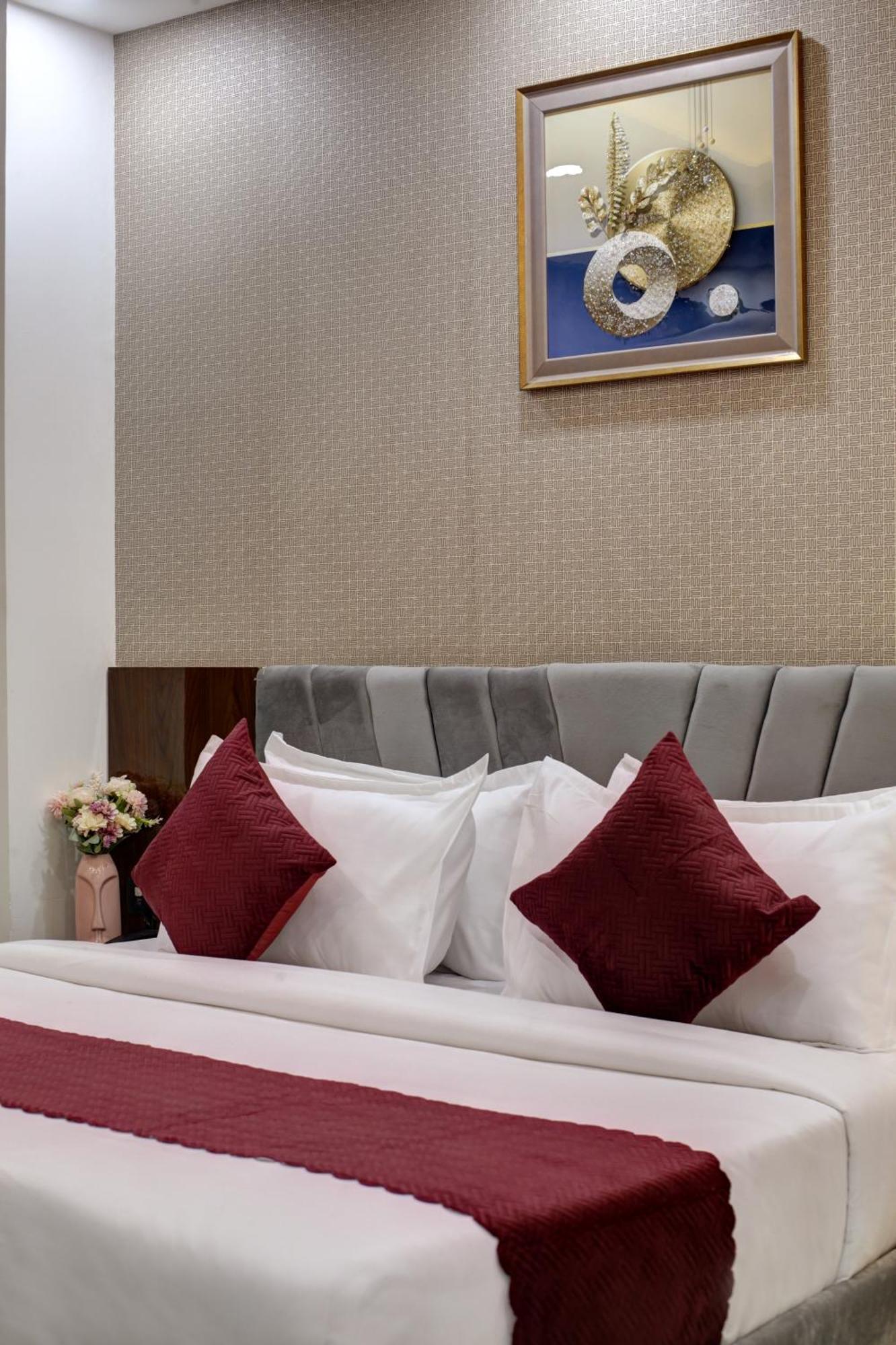 Limewood Stay - Millennium Huda City Center غورغاون المظهر الخارجي الصورة